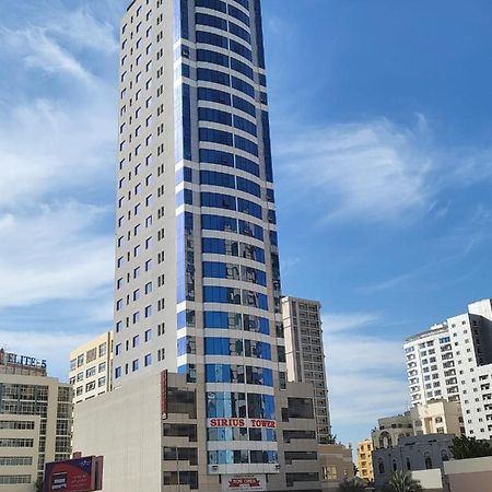 Sirius Tower Aparthotel Manama Exteriör bild
