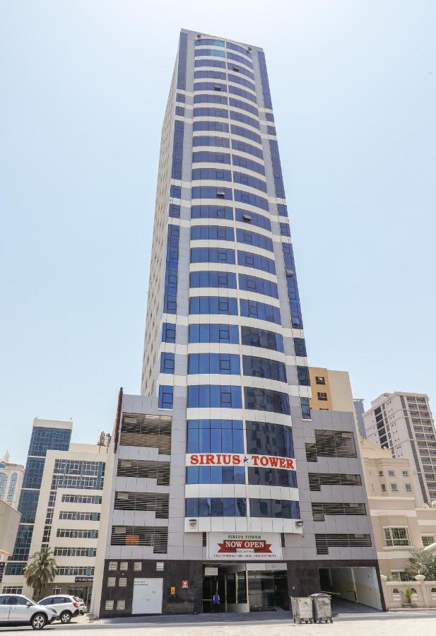 Sirius Tower Aparthotel Manama Exteriör bild